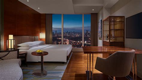 hyatt hotel manila price